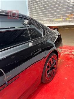 بي ام دبليو الفئة 7